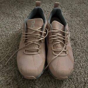 ON CLOUD 5 Running Mesh Sneakers size 8
